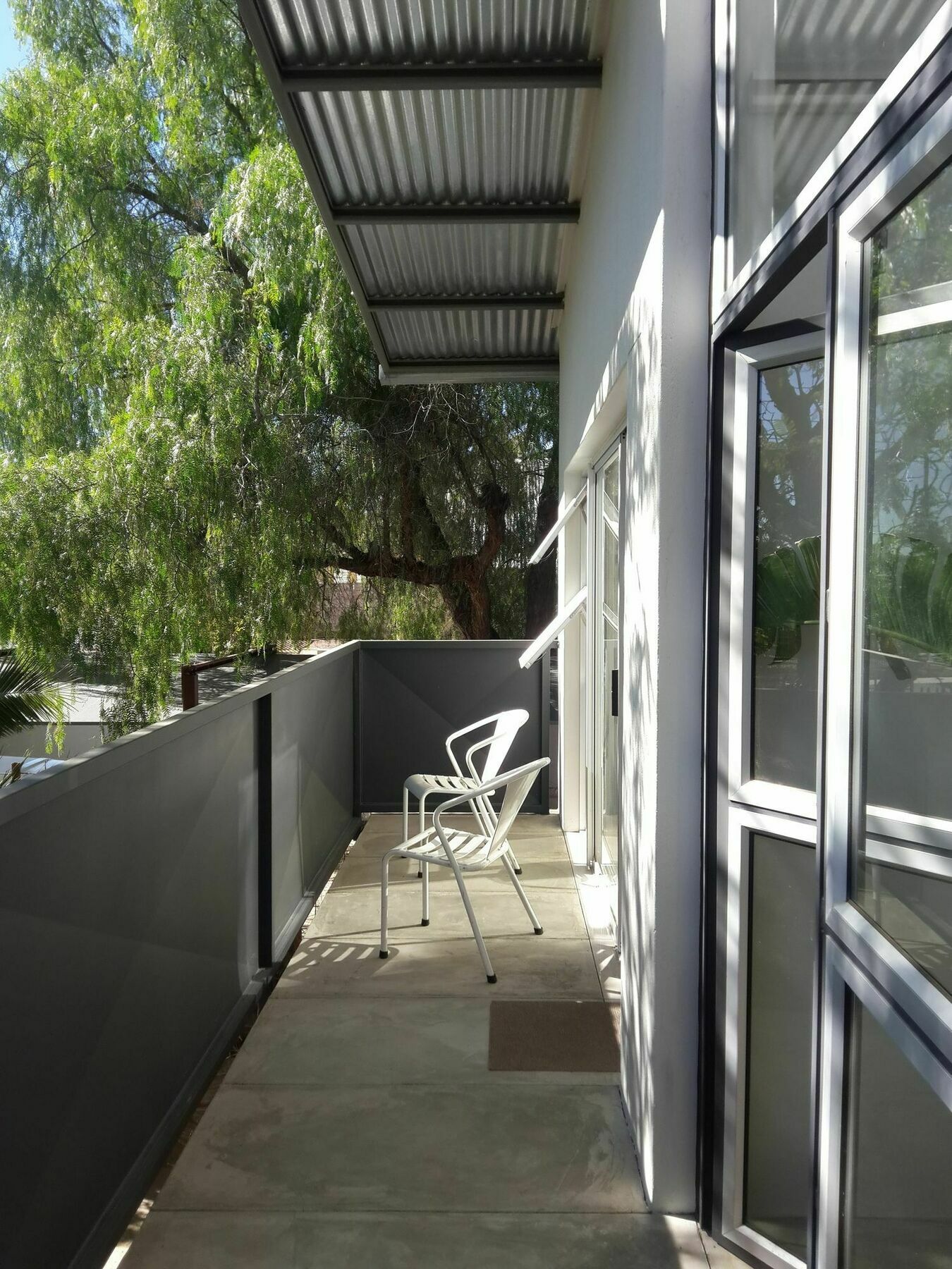 Suiderhof Self-Catering Hotel Windhoek Exterior photo